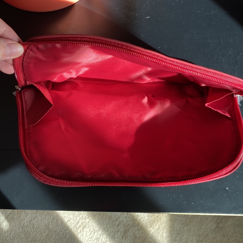 SK-II Makeup Bag - Picture 6 of 6